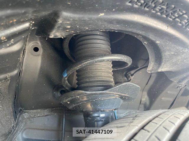 Daihatsu ROCKY 2025-09 8037960-19