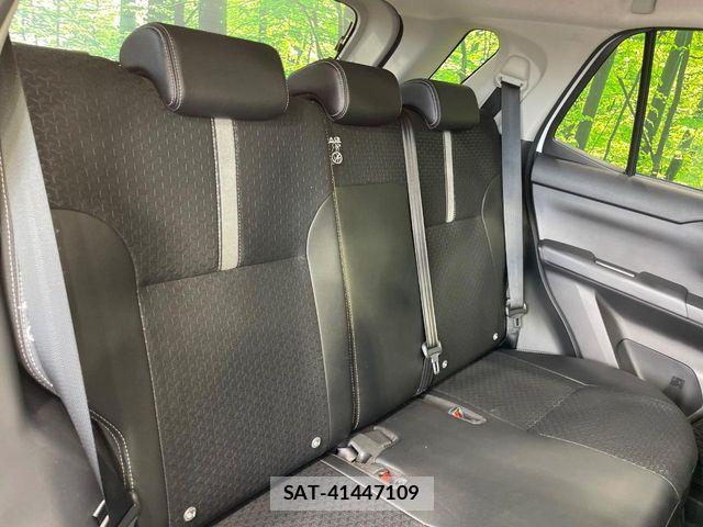 Daihatsu ROCKY 2025-09 8037960-8