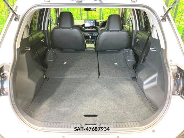 Daihatsu ROCKY 2022-03 8101606-9