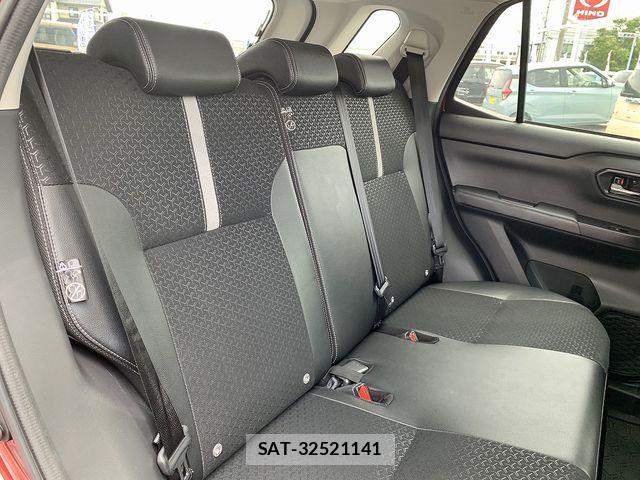 Daihatsu ROCKY 2022-01 8132112-18