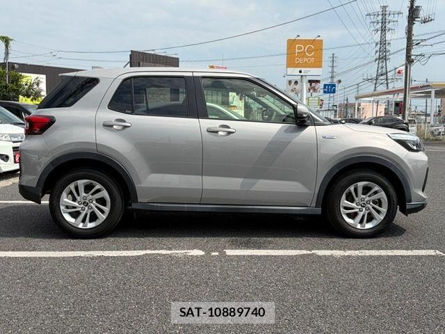 Daihatsu ROCKY 2021-12 8316752-7