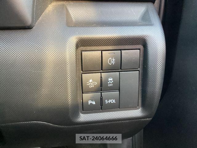 Daihatsu ROCKY 2022-10 8368364-9