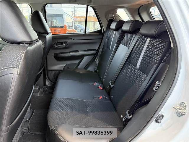 Daihatsu ROCKY 2023-02 8527047-18