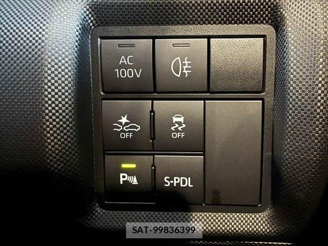 Daihatsu ROCKY 2023-02 8527047-5