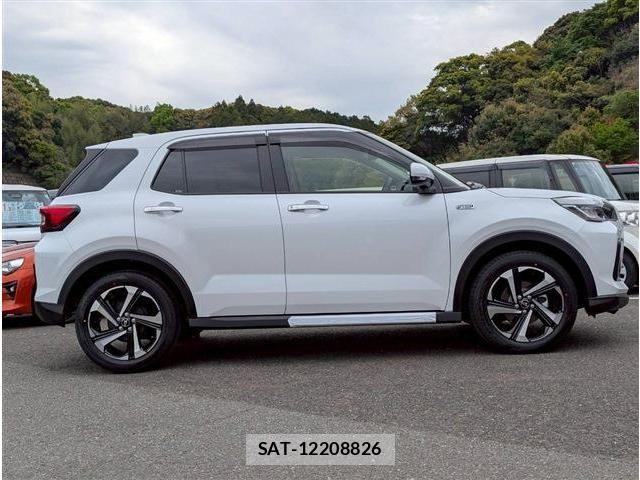Daihatsu ROCKY 2026-03 8628669-9