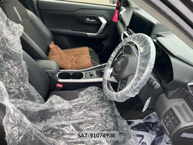 Daihatsu ROCKY 2021-11 8745566-13