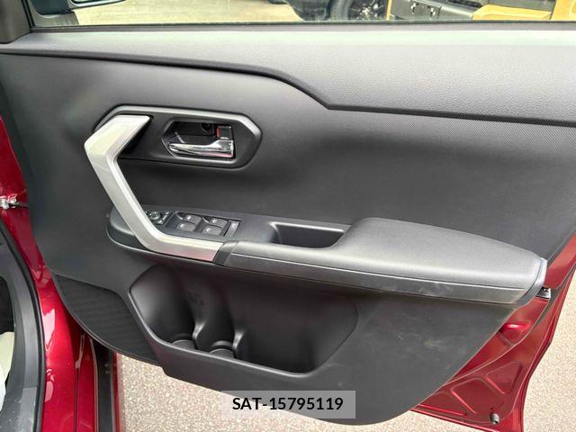 Daihatsu ROCKY 2026-06 8745565-8