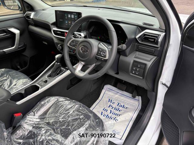Daihatsu ROCKY 2026-06 8744172-8