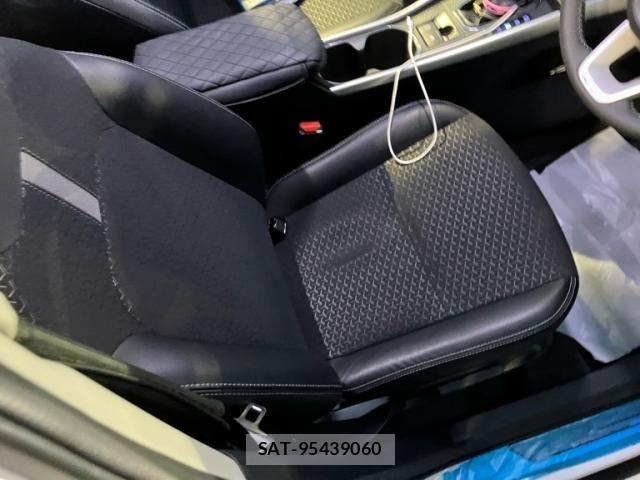Daihatsu ROCKY 2024-09 8850524-12