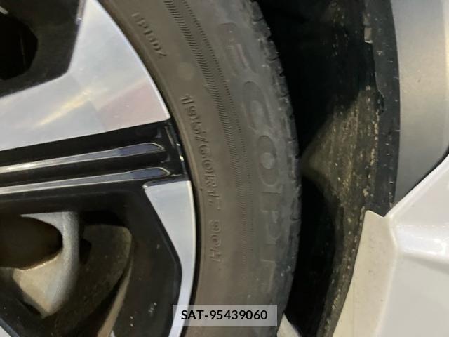 Daihatsu ROCKY 2024-09 8850524-3