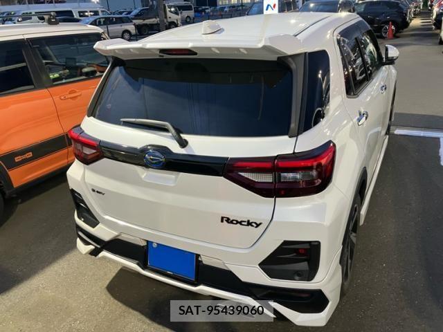 Daihatsu ROCKY 2024-09 8850524-5