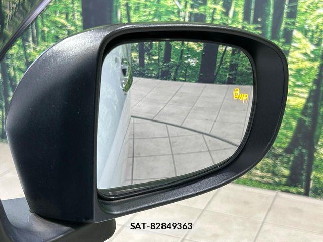 Daihatsu ROCKY 2023-03 8881880-6