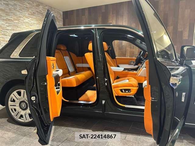 ROLLS-ROYCE CULLINAN 2019-04 521372-14