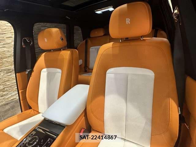 ROLLS-ROYCE CULLINAN 2019-04 521372-19