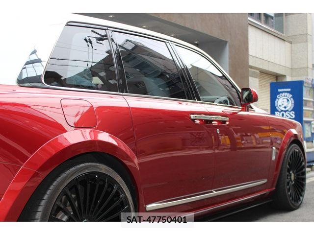 ROLLS-ROYCE CULLINAN 2018-12 6677776-13