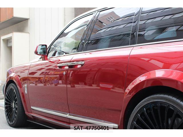 ROLLS-ROYCE CULLINAN 2018-12 6677776-14
