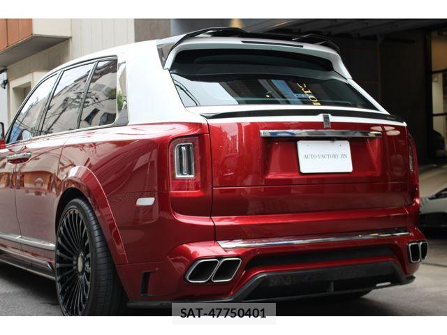 ROLLS-ROYCE CULLINAN 2018-12 6677776-8