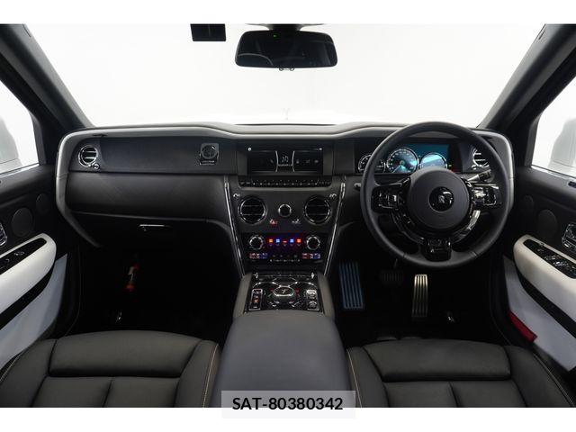 ROLLS-ROYCE CULLINAN 2022-05 7562751-17