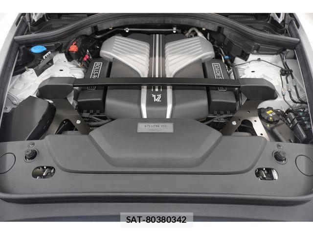 ROLLS-ROYCE CULLINAN 2022-05 7562751-29