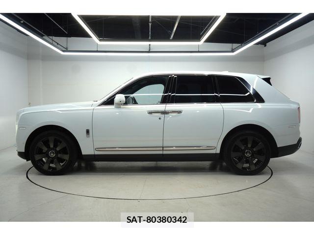ROLLS-ROYCE CULLINAN 2022-05 7562751-4