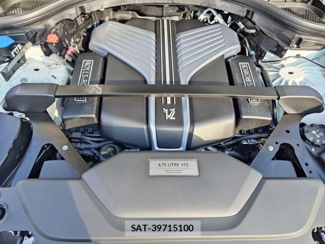 ROLLS-ROYCE CULLINAN 2025-11 8414720-29