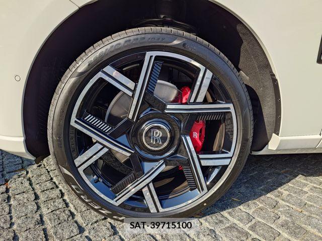 ROLLS-ROYCE CULLINAN 2025-11 8414720-7