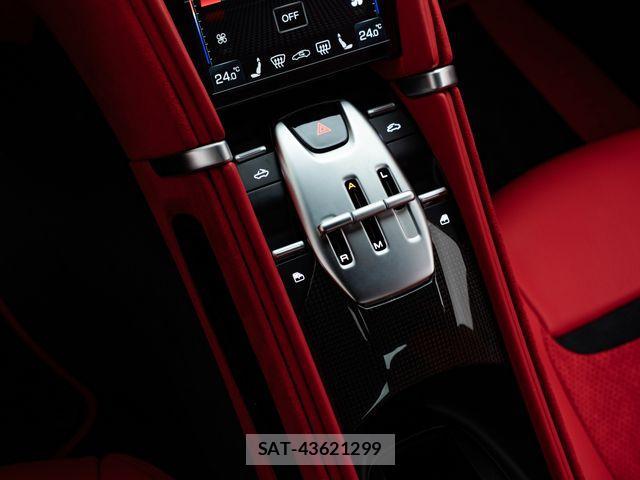 Ferrari Roma 2025-09 3909429-21
