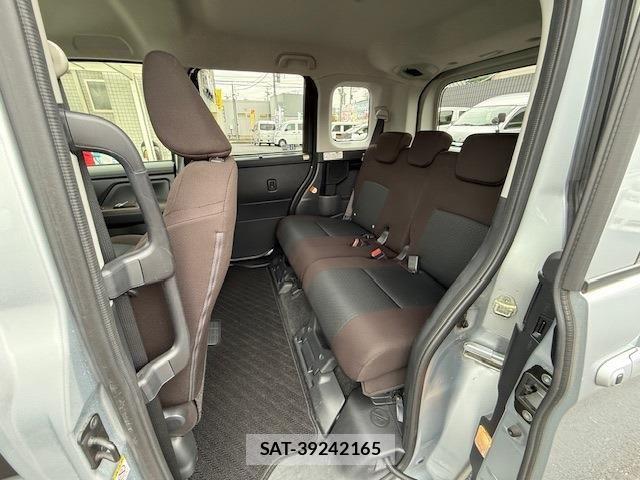 Toyota ROOMY 2023-04 501908-14