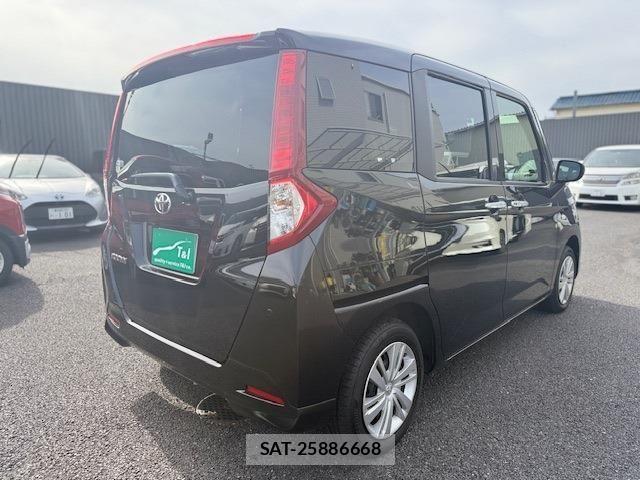 Toyota ROOMY 2022-06 501905-1