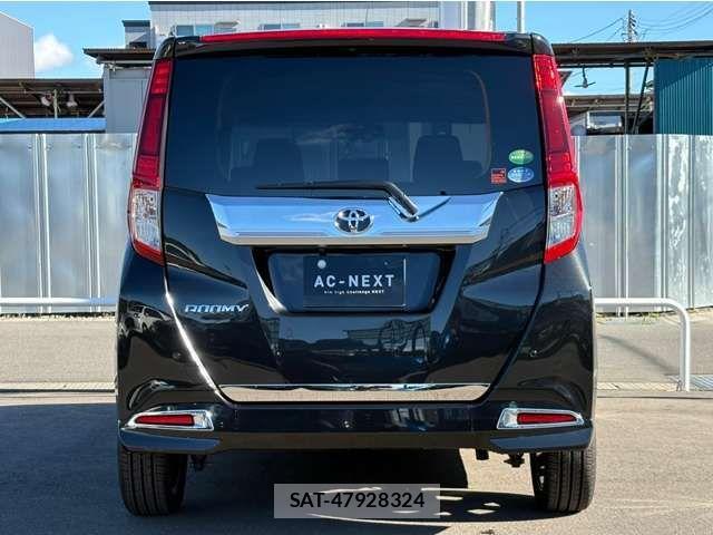 Toyota ROOMY 2018-05 526056-4