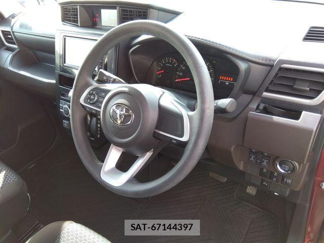 Toyota ROOMY 2021-08 790329-8
