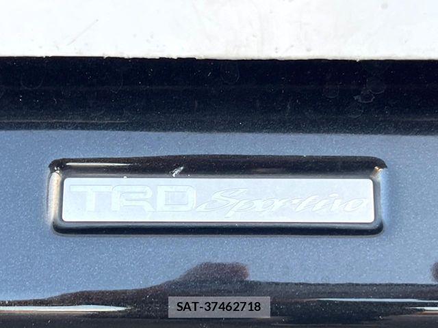 Toyota ROOMY 2017-01 1311046-9