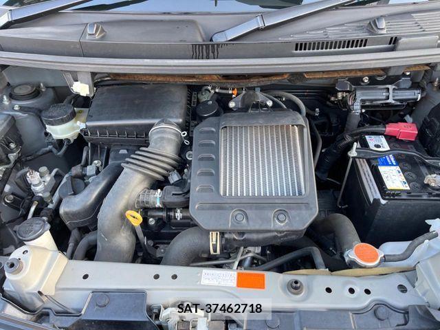 Toyota ROOMY 2017-01 1311046-18