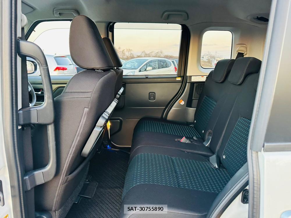 Toyota ROOMY 2024 1797342-9