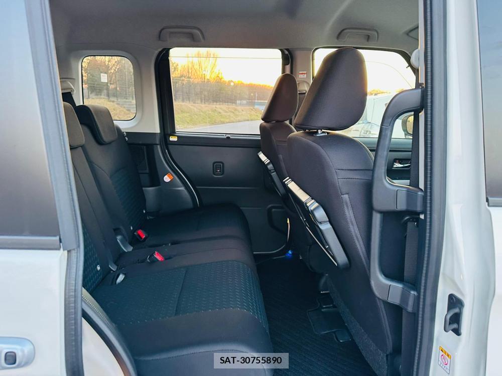 Toyota ROOMY 2024 1797342-8