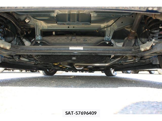 Toyota ROOMY 2017-01 2032977-9