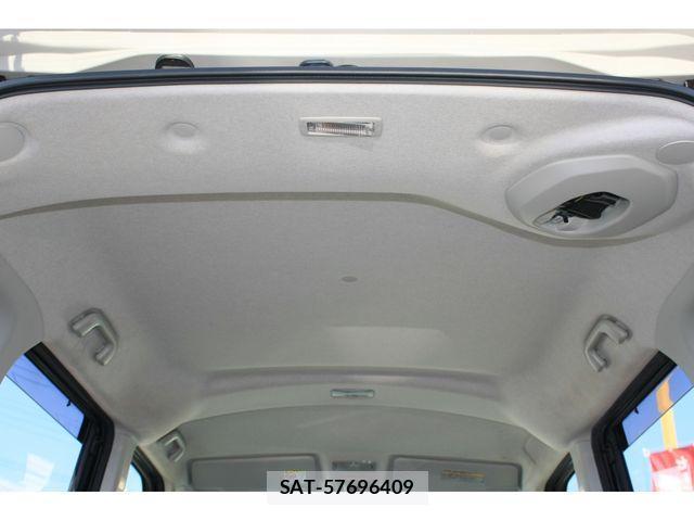Toyota ROOMY 2017-01 2032977-19
