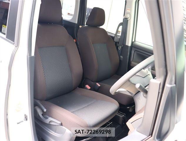 Toyota ROOMY 2022-10 2830961-5
