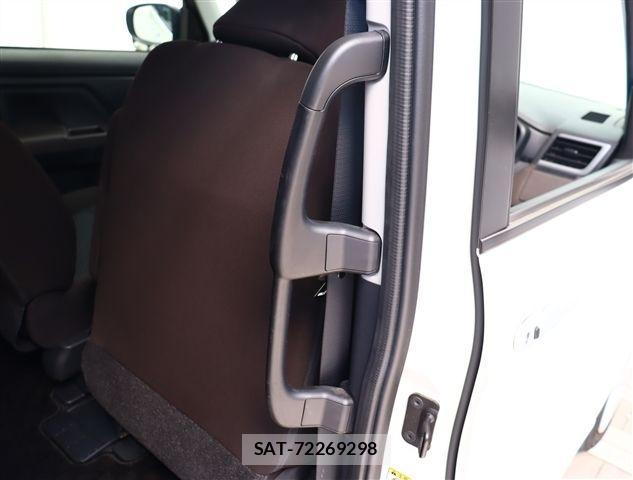 Toyota ROOMY 2022-10 2830961-7