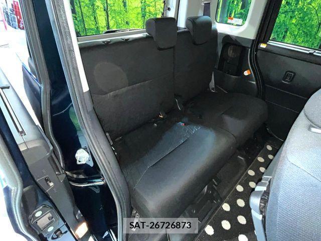 Toyota ROOMY 2017-02 3068003-8
