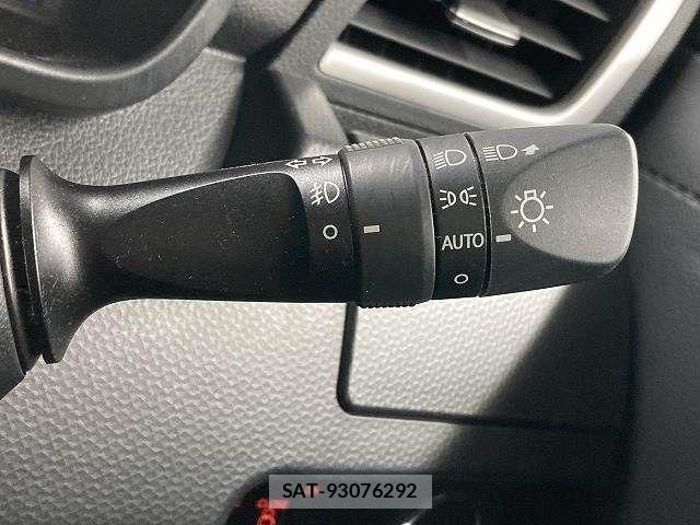 Toyota ROOMY 2018-12 3067979-8