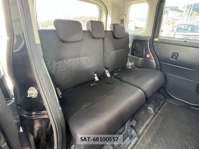 Toyota ROOMY 2017-02 3385579-9