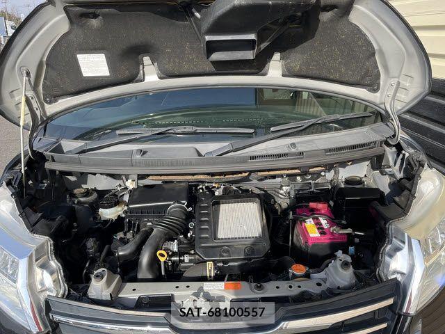 Toyota ROOMY 2017-02 3385579-27