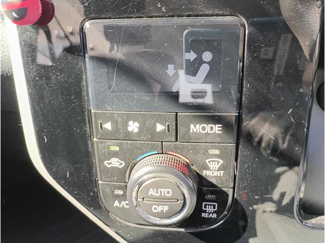 Toyota ROOMY 2018-05 3682038-18