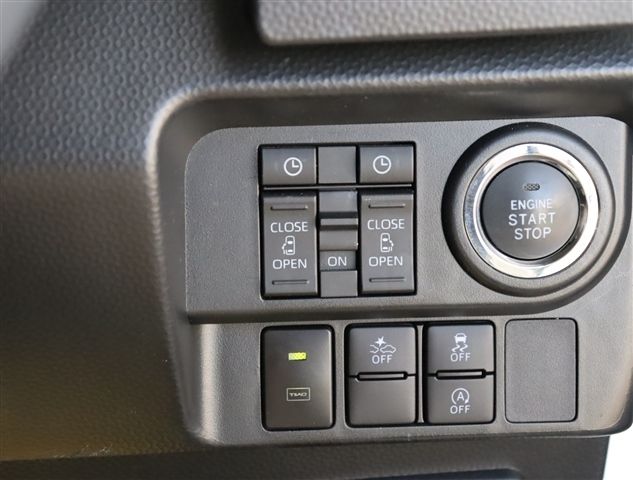 Toyota ROOMY 2022-12 3681923-11