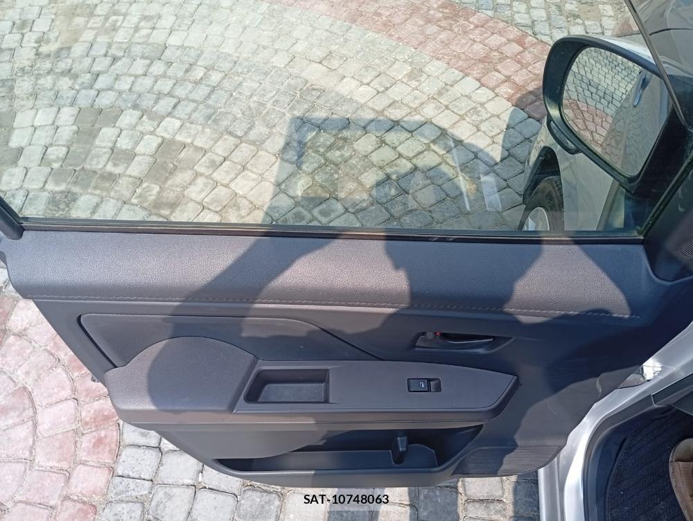 Toyota ROOMY 2023 1218224-19