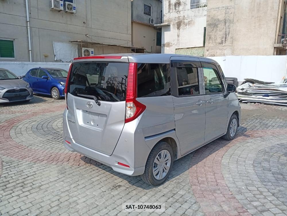 Toyota ROOMY 2023 1218224-4