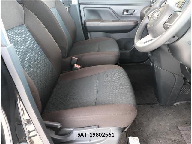 Toyota ROOMY 2024-08 4140646-12