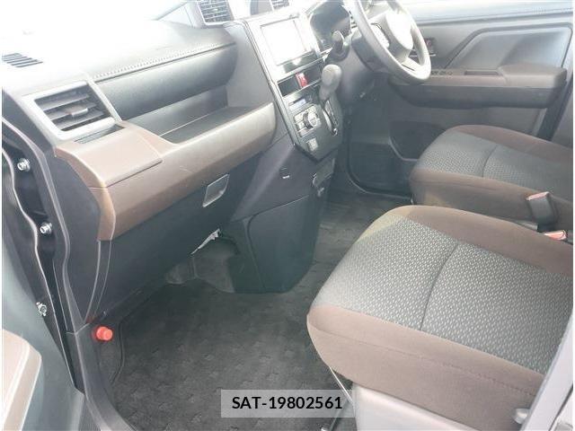 Toyota ROOMY 2024-08 4140646-14