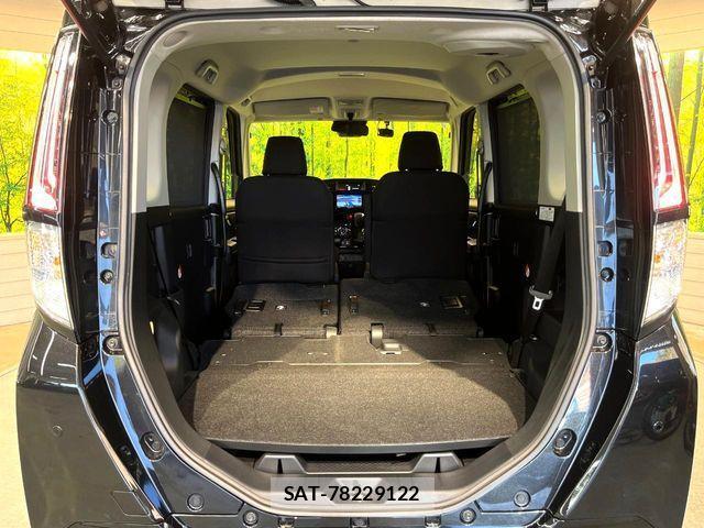 Toyota ROOMY 2021-11 4243312-11